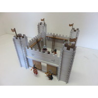 Kasteel met wacht torens ELEMENTS