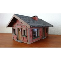 Vakwerkhuisje bruin 1:32