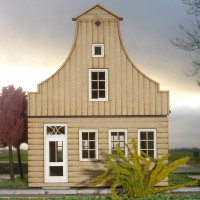 Zaanse poppenhuis holleklokgevel 1:24