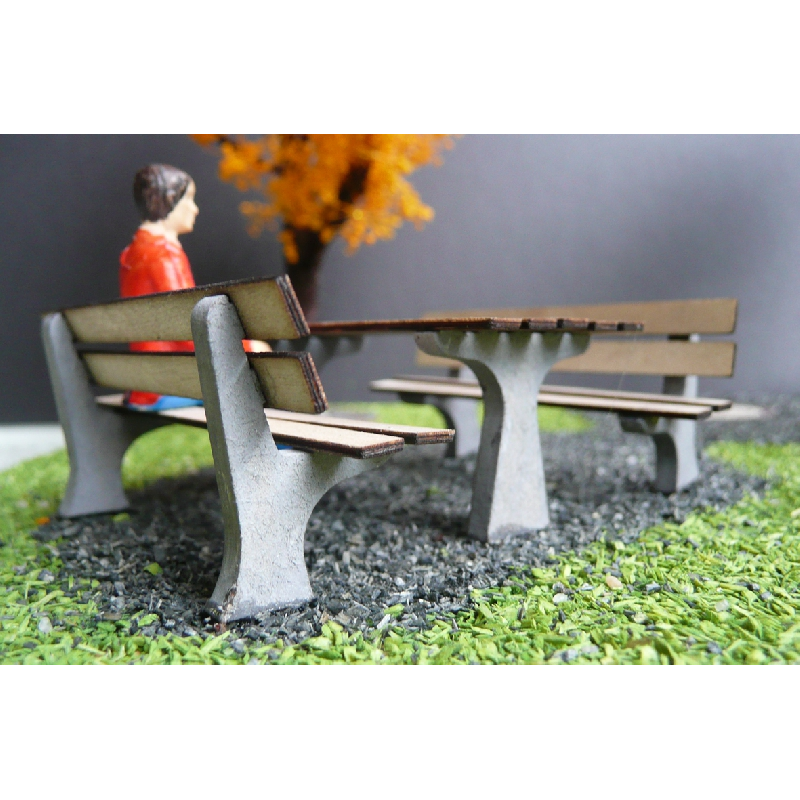 Betonnen-look bank  1:35