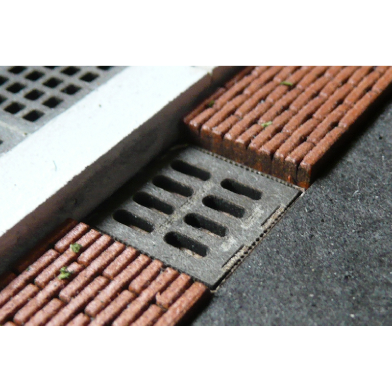 Putdeksel in goot-riool NL. 4 stuks 1/:32